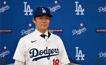 Dodgers firman al lanzador Yoshinobu Yamamoto Dodgers firman al lanzador Yoshinobu Yamamoto