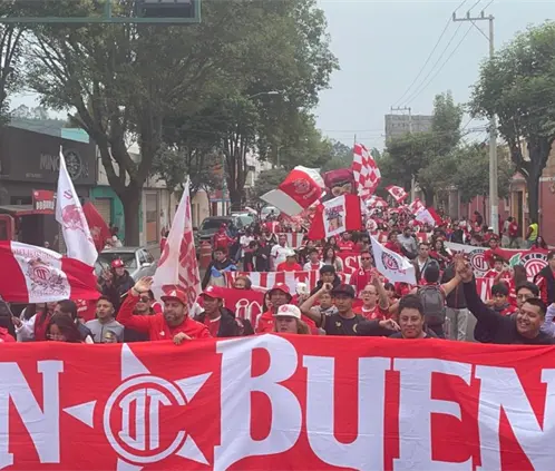 La afición Escarlata le pone sabor al juego