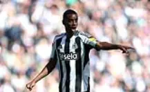 Liverpool rompe el mercado y consigue a Alexander Isak, el fichaje más caro de la Premier League Liverpool rompe el mercado y consigue a Alexander Isak, el fichaje más caro de la Premier League