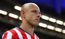 Chicharito vuelve a jugar con Chivas, pero la afición no lo recibe como esperaba