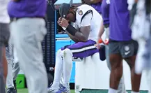 Mal y de malas, Lamar Jackson baja en Baltimore Ravens