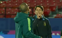 Diego Placente humilla a Eduardo Arce en el Argentina vs. México del Mundial sub 20 Diego Placente humilla a Eduardo Arce en el Argentina vs. México del Mundial sub 20