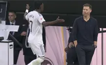 Vinicius hace berrinche contra Xabi Alonso en El Clásico, ¿se acaba su tiempo en el Real Madrid? Vinicius hace berrinche contra Xabi Alonso en El Clásico, ¿se acaba su tiempo en el Real Madrid?