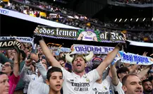 Fanáticos del Real Madrid y Barcelona pelean afuera del Santiago Bernabéu previo a El Clásico Fanáticos del Real Madrid y Barcelona pelean afuera del Santiago Bernabéu previo a El Clásico