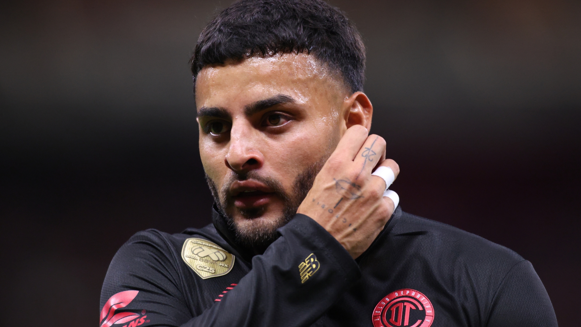 Alexis Vega no podrá jugar los últimos 2 partidos de fase regular del Apertura 2025. Alexis Vega no podrá jugar los últimos 2 partidos de fase regular del Apertura 2025.