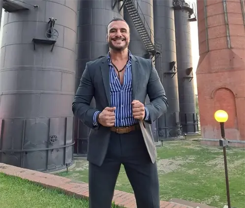 Alberto El Patrón está programado para luchar en Chile y en la despedida del Hijo del Santo pese a su participación en La Granja VIP. @PrideOfMexico Alberto El Patrón está programado para luchar en Chile y en la despedida del Hijo del Santo pese a su participación en La Granja VIP. @PrideOfMexico