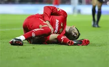 Alexis Vega en su mejor momento sufre escalofriante lesión. Esto dicen en Toluca Alexis Vega en su mejor momento sufre escalofriante lesión. Esto dicen en Toluca