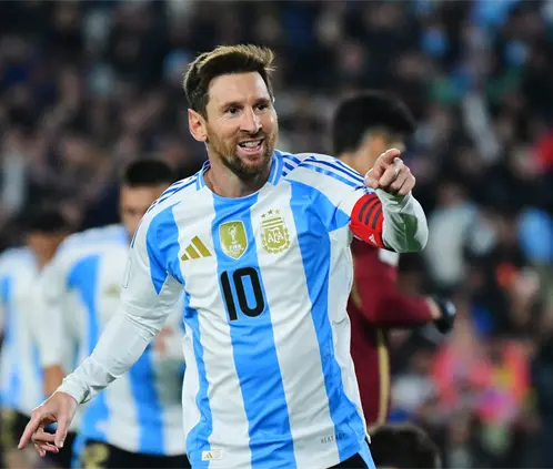 ¡Messi en África! Argentina jugaría un amistoso millonario ante Angola (Photo by Marcelo Endelli/Getty Images) ¡Messi en África! Argentina jugaría un amistoso millonario ante Angola (Photo by Marcelo Endelli/Getty Images)