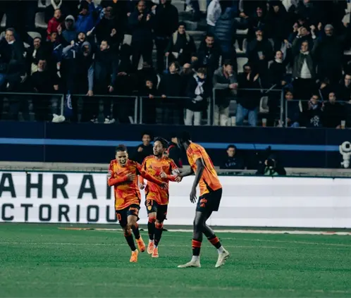 Los presuntos ladrones de Museo Louvre habrían sido arrestados al tratar de ver el juego entre París FC y Olympique de Lyon. @ParisFC Los presuntos ladrones de Museo Louvre habrían sido arrestados al tratar de ver el juego entre París FC y Olympique de Lyon. @ParisFC