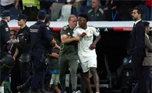 Vinicius amenaza con dejar al Real Madrid por el PSG tras el pelito con Xabi Alonso Vinicius amenaza con dejar al Real Madrid por el PSG tras el pelito con Xabi Alonso