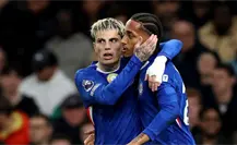 João Pedro y el Chelsea hacen sufrir al Tottenham en su casa