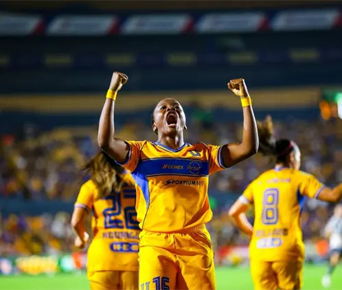 Tigres Femenil cerró el Apertura 2025 como superlíder, y ahora se medirá al FC Juárez en la Liguilla. Nora Guerrero Tigres Femenil cerró el Apertura 2025 como superlíder, y ahora se medirá al FC Juárez en la Liguilla. Nora Guerrero
