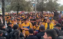 Caos y enojo de la afición de Tigres en el Clásico Regio