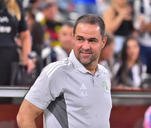 América trabaja duro para buscar el superliderato del Apertura 2025   (Photo by Azael Rodriguez/Getty Images)