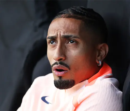 Raphinha explota contra el XI de FIFPro tras quedar fuera (Photo by George Wood/Getty Images)