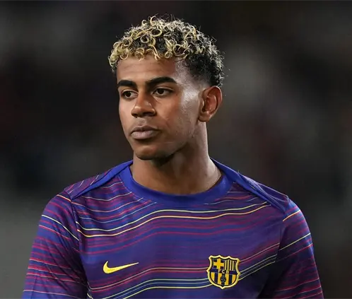 Iván Zamorano critica a Lamine Yamal: “No es jugador para el Madrid” (Photo by Alex Caparros/Getty Images) Iván Zamorano critica a Lamine Yamal: “No es jugador para el Madrid” (Photo by Alex Caparros/Getty Images)