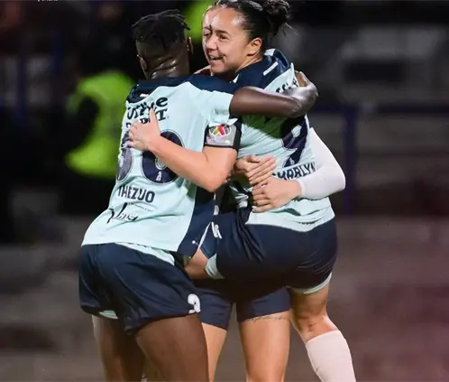 El triunfo del Pachuca en el arranque de los Cuartos de Final se vio empañado por un par de polémicas arbitrales contra Cruz Azul. @LigaBBVAFemenil El triunfo del Pachuca en el arranque de los Cuartos de Final se vio empañado por un par de polémicas arbitrales contra Cruz Azul. @LigaBBVAFemenil