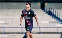 Rodrigo Pachuca presuntamente amenaza a mujer que revela indisciplinas del Puebla