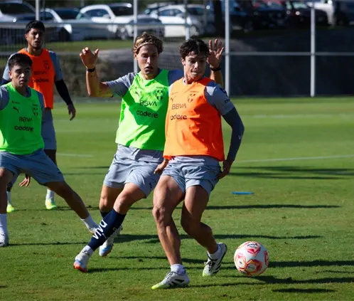 Rayados busca completar los 28 minutos que le faltan para no ser penalizados (X: @Rayados)