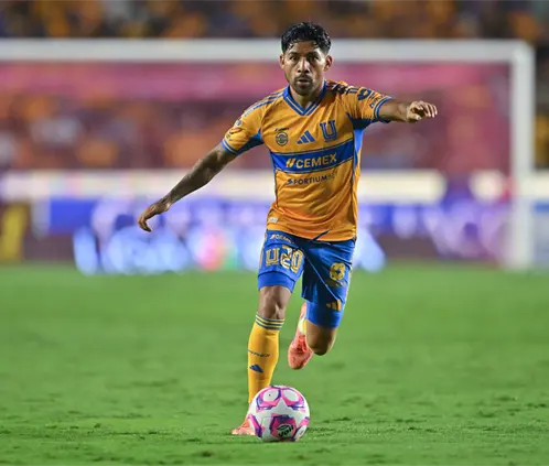 Tigres buscaría renovar a Javier Aquino por al menos un año. Getty Images