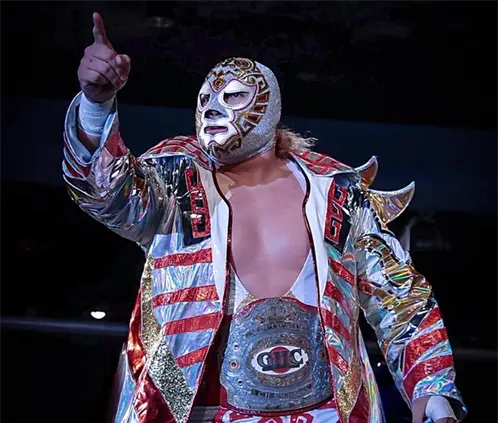 El mexicano Galeno del Mal confirmó su firma con WWE y Lucha Libre AAA. @DelGaleno