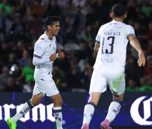 Los Gallos Blancos cantaron en la frontera y siguen vivos en el torneo (X: @Club_Queretaro) Los Gallos Blancos cantaron en la frontera y siguen vivos en el torneo (X: @Club_Queretaro)