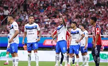 Sergio Ramos encara a la afición del Monterrey tras ser goleados por las Chivas