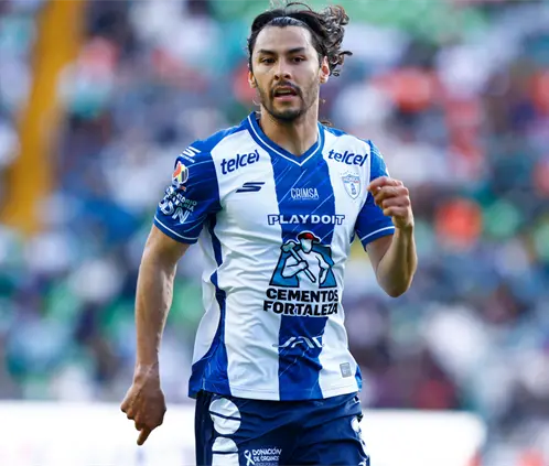 Alonso Aceves de Pachuca se perfila para ser el primer refuerzo de Tigres para el Clausura 2026. Getty Images