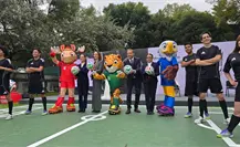 La Presidenta Claudia Sheinbaum presentó oficialmente la Copa Mundial FIFA 2026 La Presidenta Claudia Sheinbaum presentó oficialmente la Copa Mundial FIFA 2026