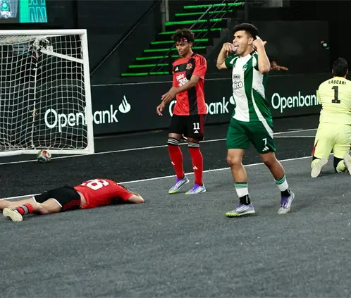 Cuatro equipos en busca de la gloria en la Kings League (Daniel Gámez / POSTA Deportes) Cuatro equipos en busca de la gloria en la Kings League (Daniel Gámez / POSTA Deportes)