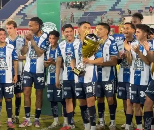 El Pachuca ganó la Copa Centenario en Honduras, en el debut de Esteban Solari, antes de enfrentar a Pumas. @ElderReynel El Pachuca ganó la Copa Centenario en Honduras, en el debut de Esteban Solari, antes de enfrentar a Pumas. @ElderReynel