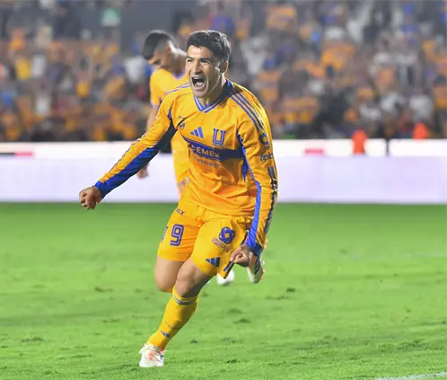 Nico Ibáñez quedaría fuera de Tigres tras el Apertura 2025. Getty Images