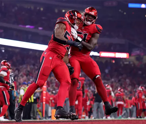 Houston Texans vence a Buffalo Bills en casa y consigue su tercera victoria consecutiva, manteniéndose en la lucha por los playoffs