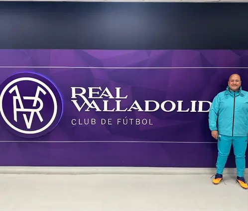 Enrique Alfaro, ex Gobernador del Estado de Jalisco, fue contrato como Auxiliar Técnico del Real Valladolid de España. @EnriqueAlfaroR Enrique Alfaro, ex Gobernador del Estado de Jalisco, fue contrato como Auxiliar Técnico del Real Valladolid de España. @EnriqueAlfaroR