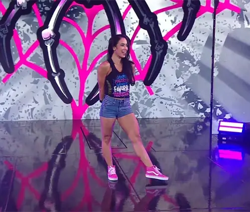 AJ Lee confirmó su regreso a WWE para Survivor Series: War Games. @WWE