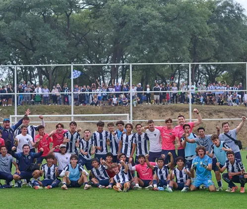 La sub 17 de Rayados calificó a la Final tras vencer 3-2 a Santos Laguna. @Rayados_FB