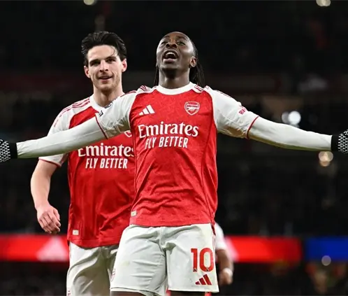 Eberechi Eze, el fichaje que Arsenal le robó al Tottenham para humillarlo (Foto: @Arsenal (X))