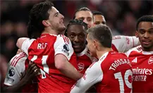 Arsenal golea al Tottenham gracias a Eberechi Eze y es más líder que nunca