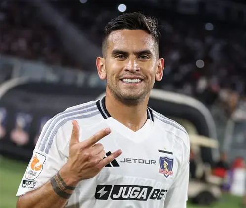 Rayados enviaría a Sebastián Vegas al León para el Clausura 2026, tras terminar su préstamo en el Colo Colo. @ColoColo