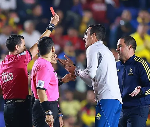 Paulo Víctor auxiliar de Jardine: Asumimos la responsabilidad (Photo by Manuel Velasquez/Getty Images) Paulo Víctor auxiliar de Jardine: Asumimos la responsabilidad (Photo by Manuel Velasquez/Getty Images)