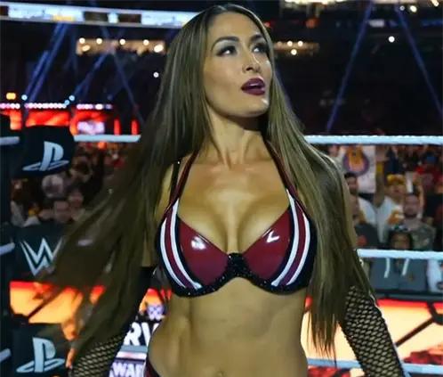 Nikki Bella confirmó que vive su última etapa en WWE antes de ser la sensación de Survivor Series. @WWE Nikki Bella confirmó que vive su última etapa en WWE antes de ser la sensación de Survivor Series. @WWE