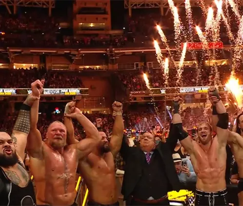 El final de Survivor Series decepcionó por completo a los fans, que lanzaron un abucheo masivo que trató de ser ocultado por la WWE y Netflix. @WWE El final de Survivor Series decepcionó por completo a los fans, que lanzaron un abucheo masivo que trató de ser ocultado por la WWE y Netflix. @WWE