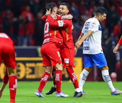 Monterrey tiene una tarea difícil pues no se le da ganar en el ‘Infierno’.Crédito: Agustín Cuevas/Getty Images) Monterrey tiene una tarea difícil pues no se le da ganar en el ‘Infierno’.Crédito: Agustín Cuevas/Getty Images)
