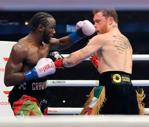 Crawford sorprendió a propios y extraños al derrotar al Canelo (Getty Images)