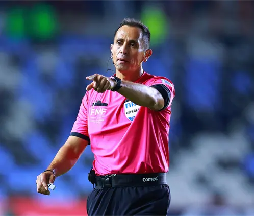 Luis Enrique Santander pitará el Toluca vs. Rayados. Getty Images Luis Enrique Santander pitará el Toluca vs. Rayados. Getty Images
