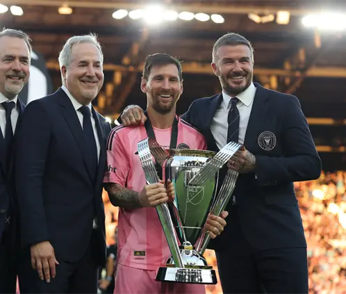 Lionel Messi y David Beckham conquistaron su primer título de Liga con el Inter Miami. Getty Images