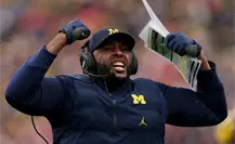 Michigan despide a su coach Sherrone Moore por conducta inapropiada Michigan despide a su coach Sherrone Moore por conducta inapropiada