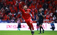 Alexis Vega de las críticas en Chivas a bicampeón con Toluca Alexis Vega de las críticas en Chivas a bicampeón con Toluca