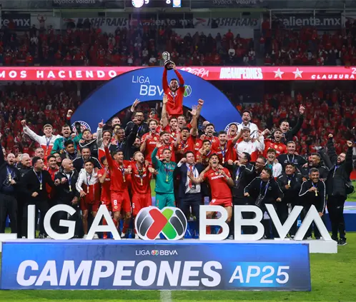 Toluca se convirtió en el quinto bicampeón en la era de los torneos cortos. Getty Images Toluca se convirtió en el quinto bicampeón en la era de los torneos cortos. Getty Images